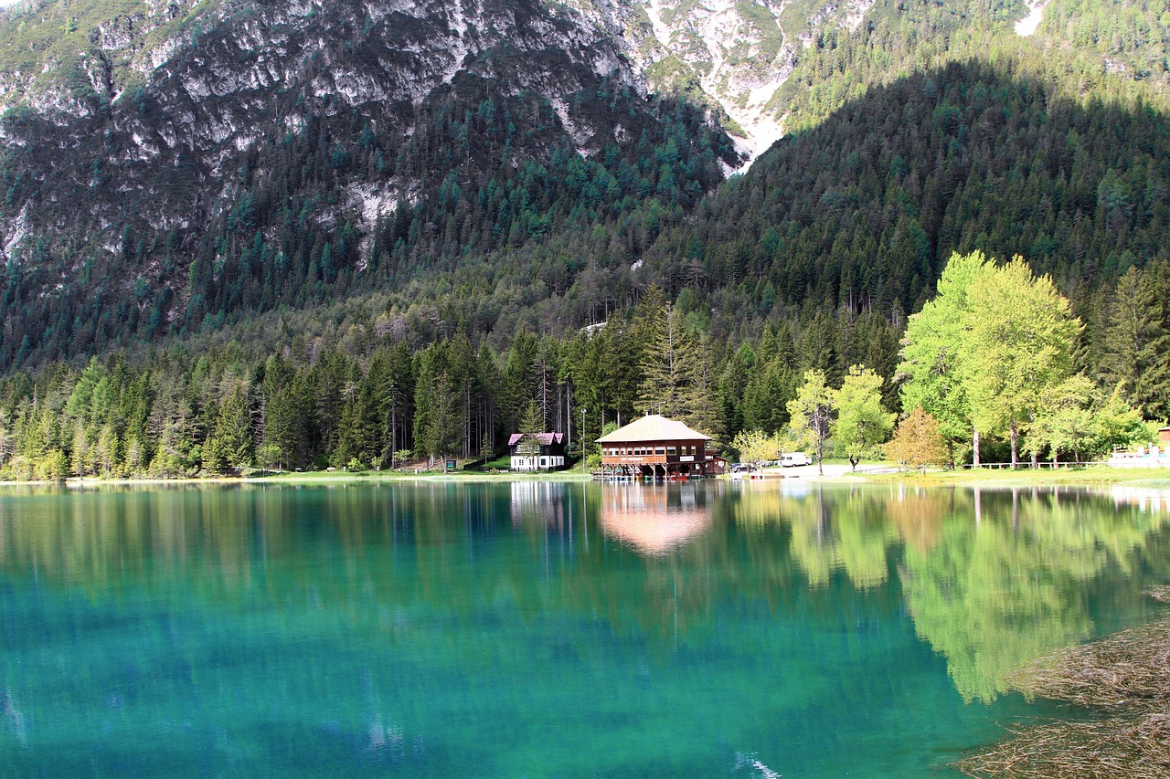 I laghi balneabili e raggiungibili della Val Rendena